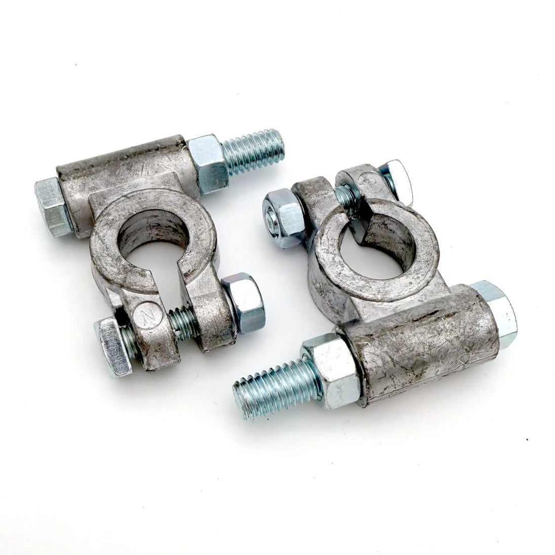 Jeep Comanche MJ Big7 Battery Cable Kit hardware set with metal ring terminals and bolts
