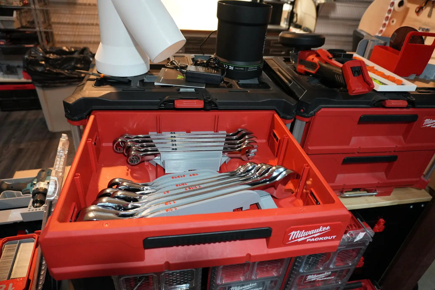 Packout Drawer Inserts for ICON Large Combination Wrench Set IRW-S D LF Milwaukee Packout red toolbox with wrenches