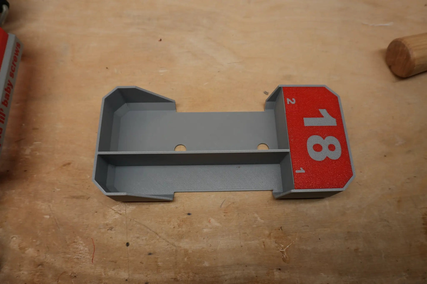Low Profile Packout Brad Nail Tray Dividers LPNB18, grey body with red end cap, 10-Spot Tools