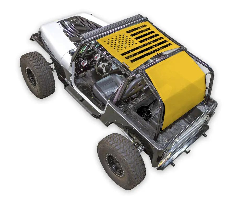 Sun shade by SPIDERWEBSHADE for Jeep Wrangler YJ (1987–1996), yellow printed US flag design