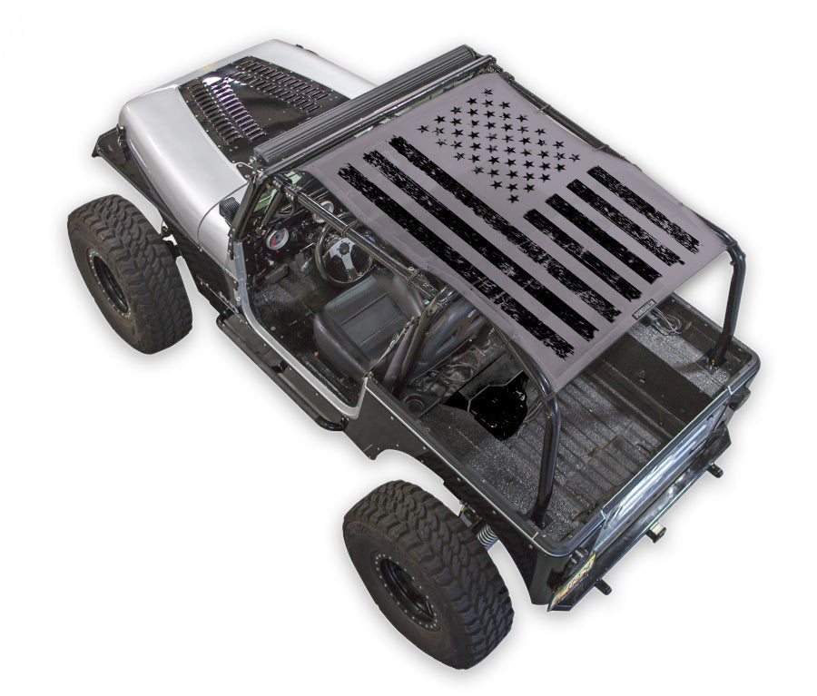 Sun shade for Jeep Wrangler YJ by SPIDERWEBSHADE (1987–1996) with a printed US flag design