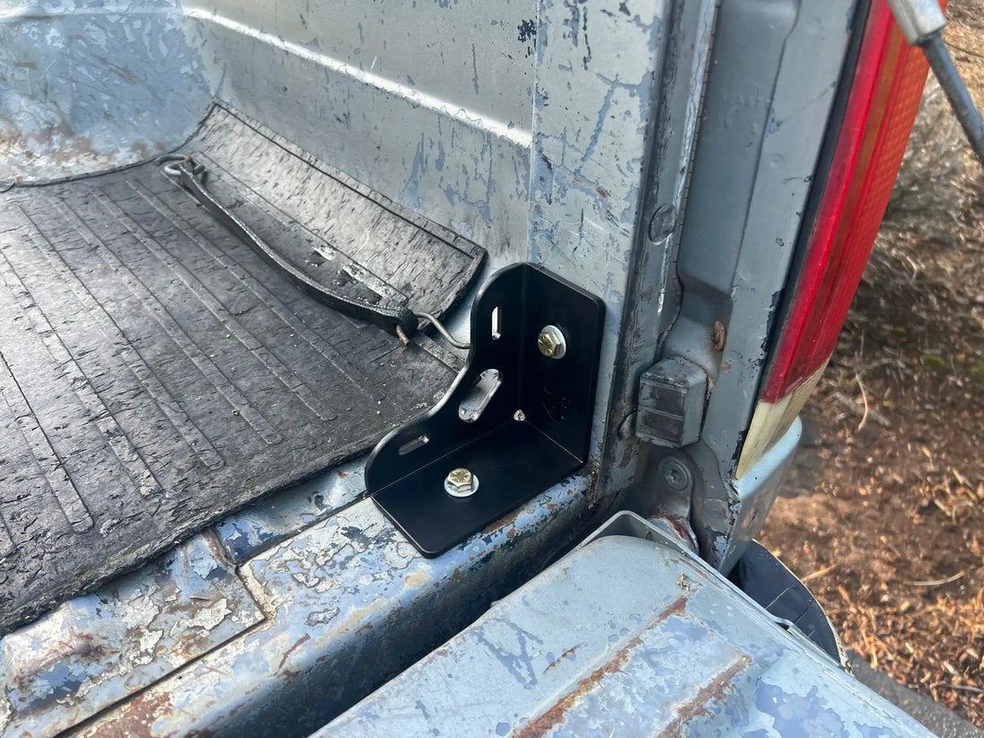 Mini bed stiffeners/tie downs mounting bracket, Ford 80-97 F-Series, JC Customs, black steel
