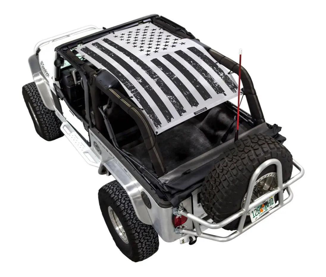Sun shade SpiderWebShade for Jeep Wrangler LJ 2004–2006 with white shade and black distressed flag print